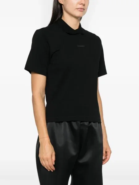 Поло тениска Fear Of God Essentials черно