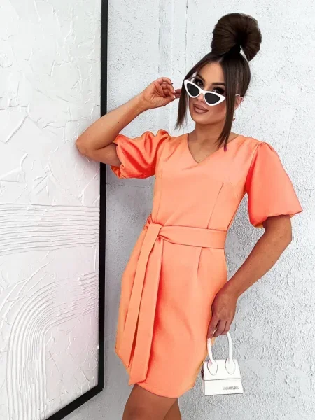 Rochie mini Resti cu mâneci bufante de costum alb