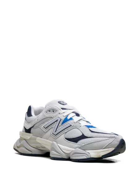 Sneakerși New Balance cu autograf alb