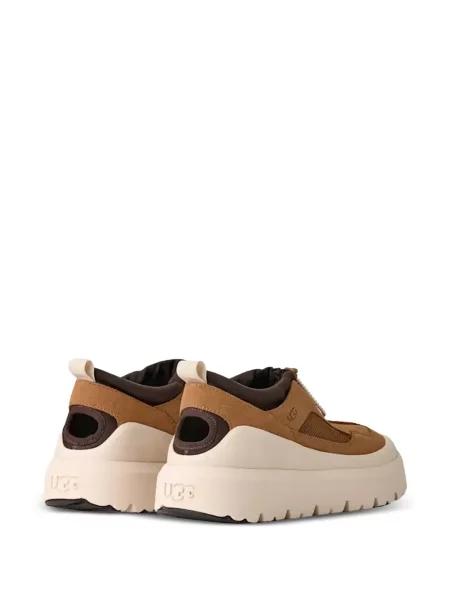 Sneakerși Ugg din piele de căprioară