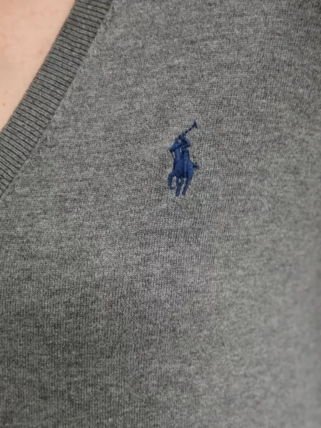 Tricou Polo Ralph Lauren din piele de căprioară cu dungi cu decolteu în V negru