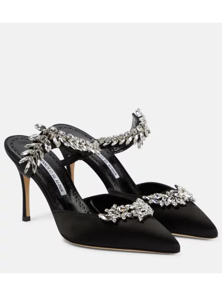 Papuci tip mules Manolo Blahnik din satin negru