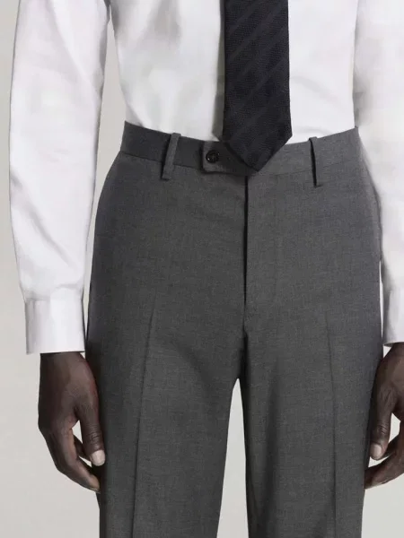 Spodnie garniturowe Milan slim fit Mężczyzna 46 MANGO MAN szary