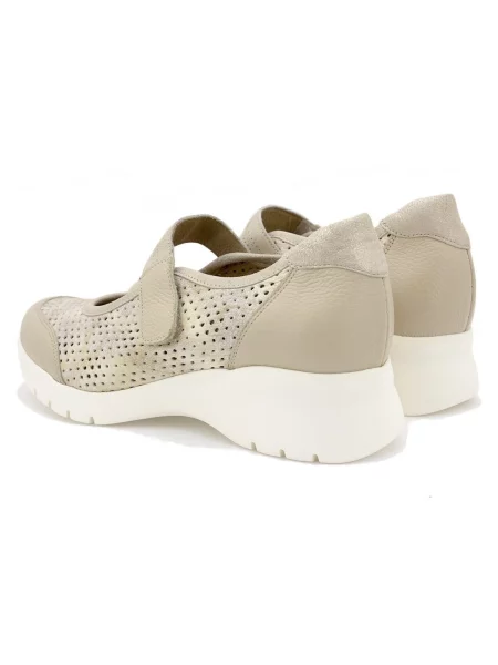 Pantofi Piesanto bej