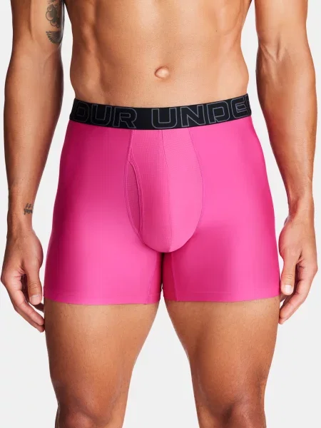 Pantaloni scurți Under Armour roz