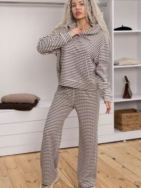 Пижама с длинным рукавом