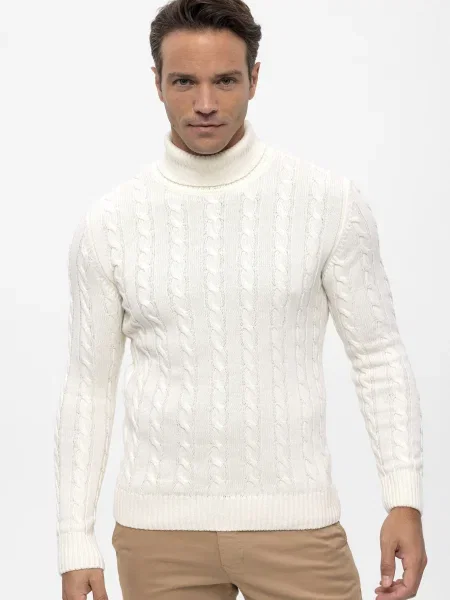 Felix Hardy Pulover bijela