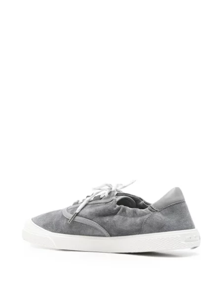 Fűzős szarvasbőr sneaker Moncler szürke