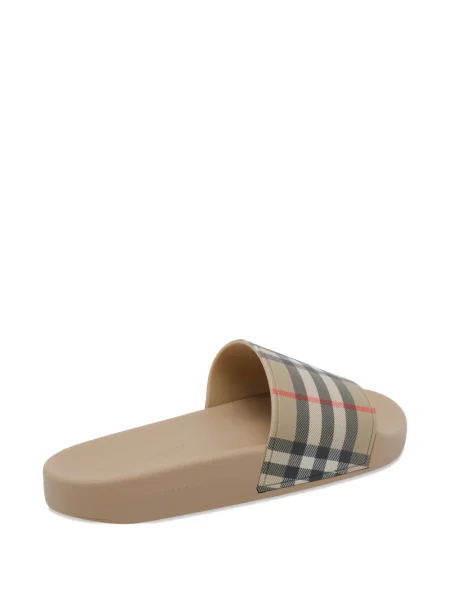 Papuci Burberry în carouri