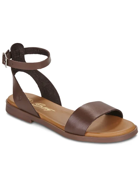 Pantofi Betty London maro