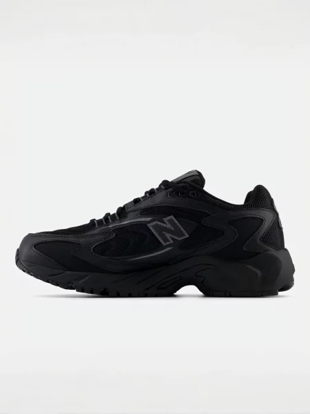 Повседневные кроссовки New Balance черные
