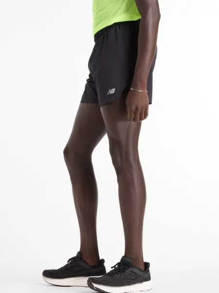 Бесшовные спортивные шорты New Balance черные
