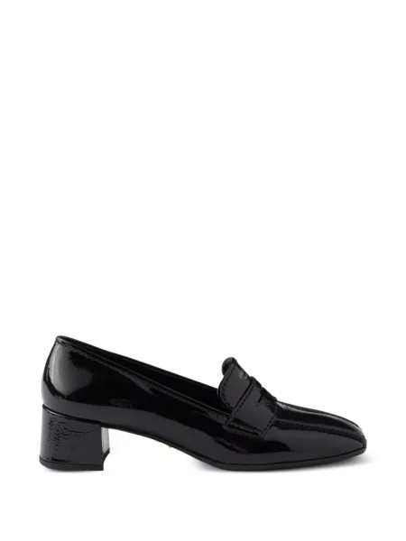 Loafersy Prada čierna