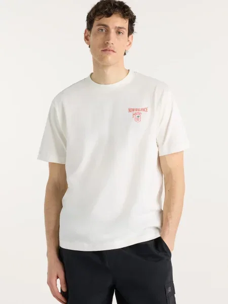 Футболка New Balance біла
