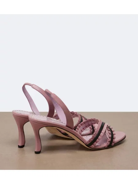 Sandale Manolo Blahnik din piele slingback violet