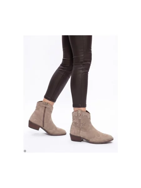 Pantofi Tommy Hilfiger bej