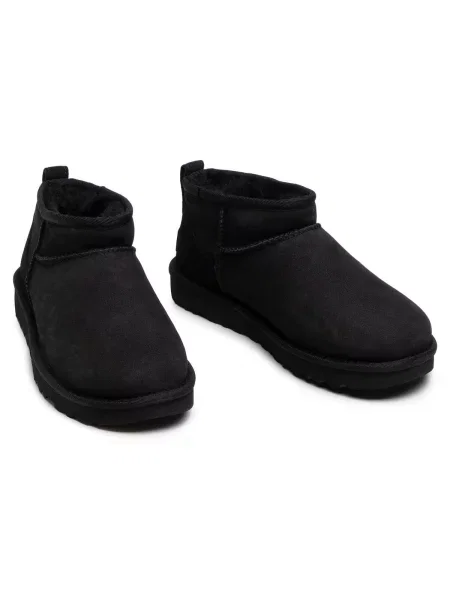 Čižmy Ugg čierna