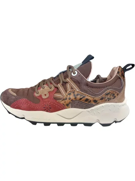 Pantofi Flower Mountain cu model floral maro