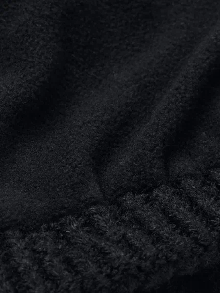 Плетена шапка Under Armour черно