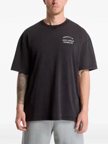 Izolat tricou Under Armour cu imagine negru