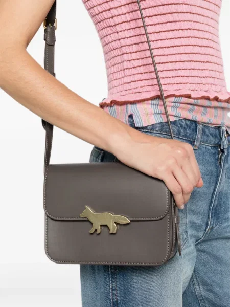Geantă Maison Kitsune din piele maro