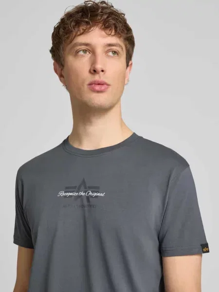 T-shirt z detalem z logo Alpha Industries