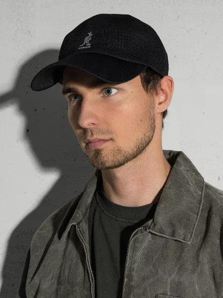 Кепка Kangol чорна