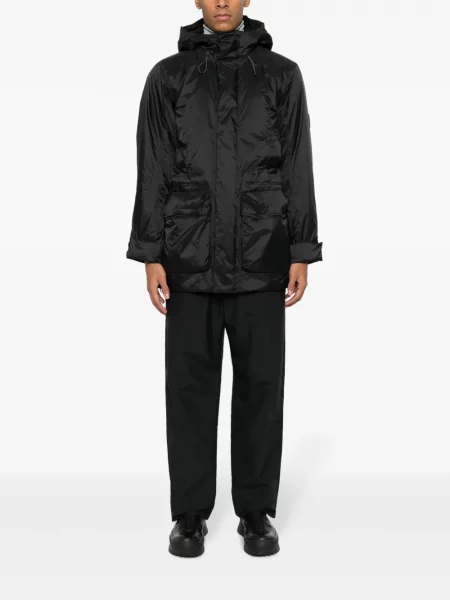 Parka Rains izoliuoti juoda