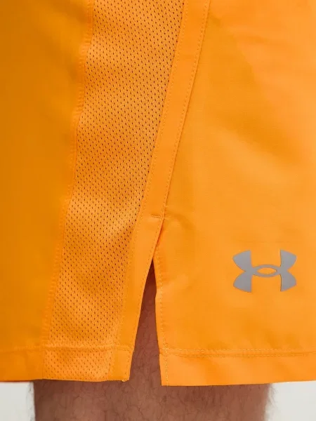 Шорты Under Armour для бега черные