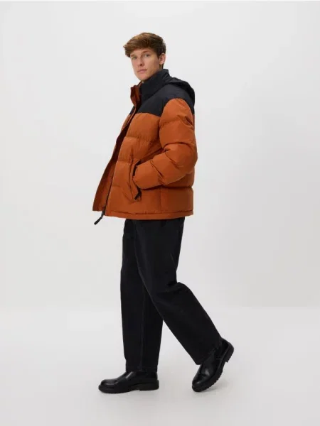 Куртка Reserved с капюшоном