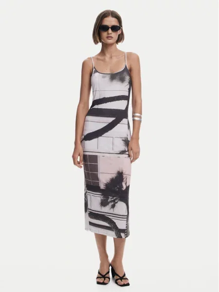 Kolekcja Wiosna/Lato Długie Sukienki Desigual