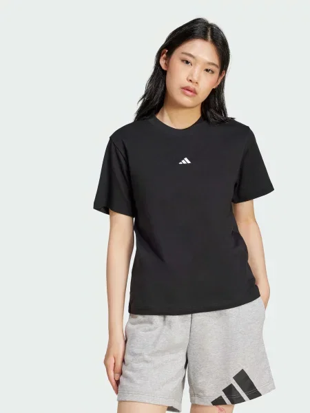 Футболка adidas чорний