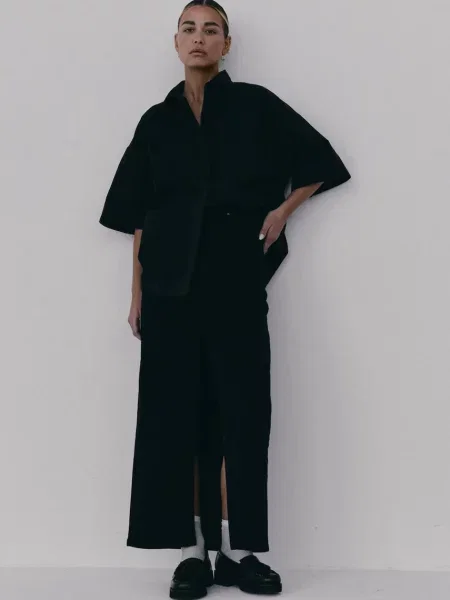 Muuv. Спідниця із розрізом з NANTES