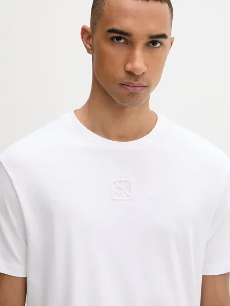 Calvin Klein тениска мъжка от бяло