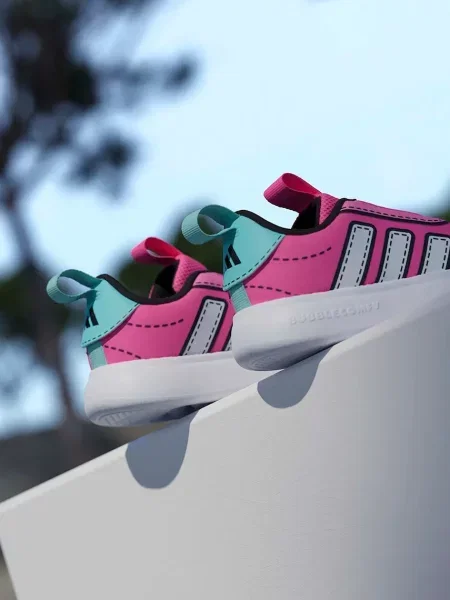 Adidas Дитячі кросівки BUBBLECOMIC