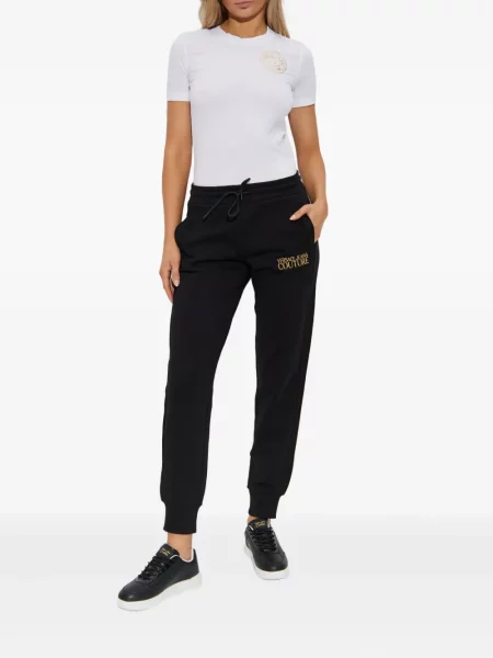 Rövid póló Versace Jeans Couture autogrammal fehér