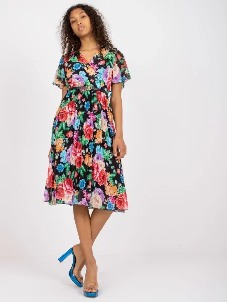Rochie midi Fashionhunters cu model floral cu imagine până la genunchi negru