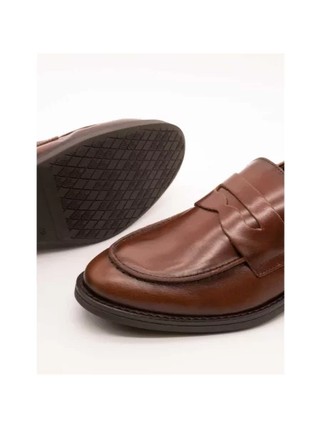 Pantofi Dorking maro