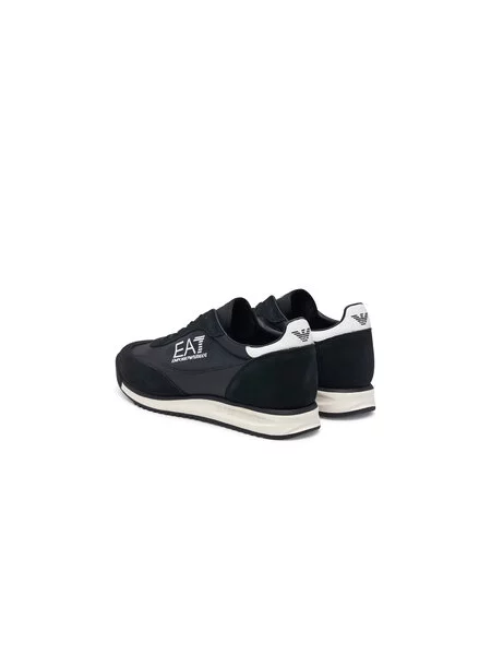 Sneakersy Emporio Armani čierna
