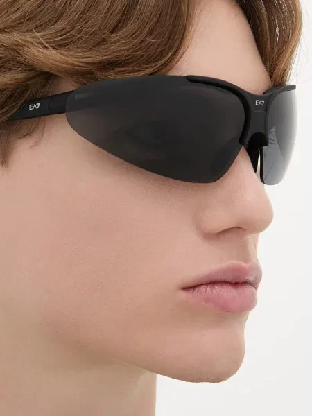 Emporio Armani napszemüveg férfi fekete