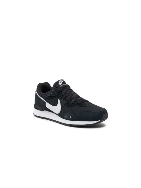 Nike Topánky Venture Runner čierna