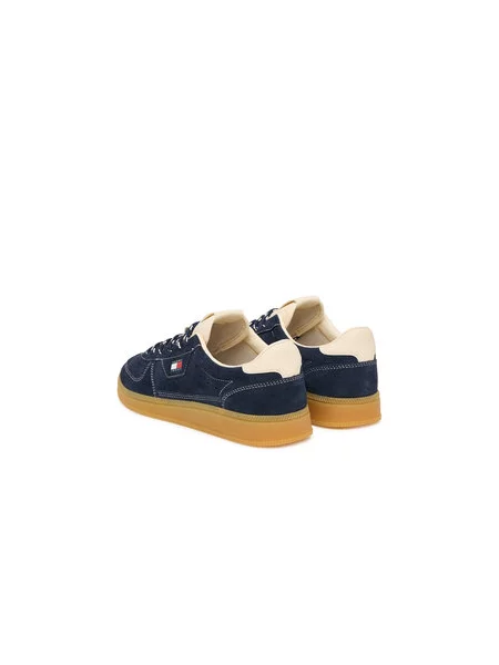 Sneakersy Tommy Jeans Mu The Greenwich Edge Suede Tmavomodrá