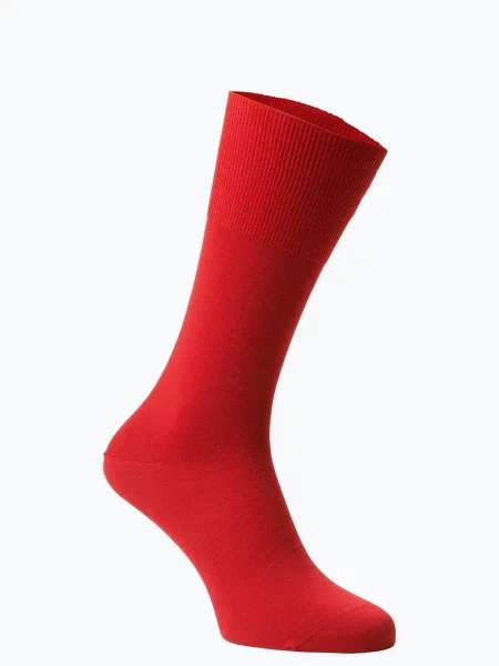 Skarpety z mieszanki żywej wełny model ‘Airport Sock’ Falke czerwone