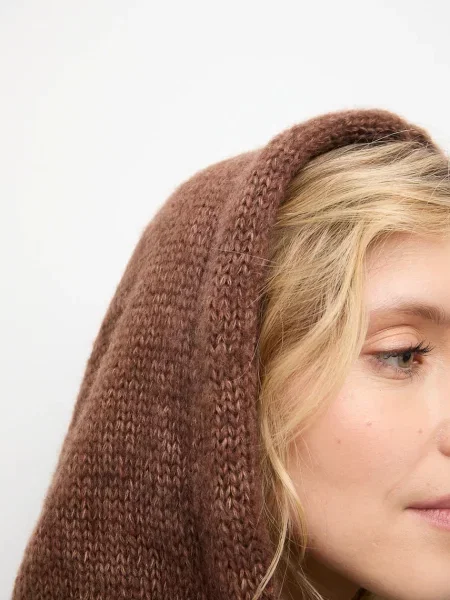 Шапка Answear.lab з капюшоном коричнева