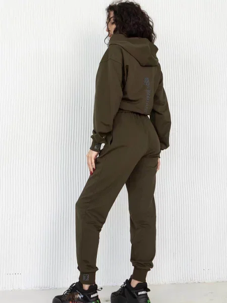 Женский спортивный костюм с капюшоном зелений