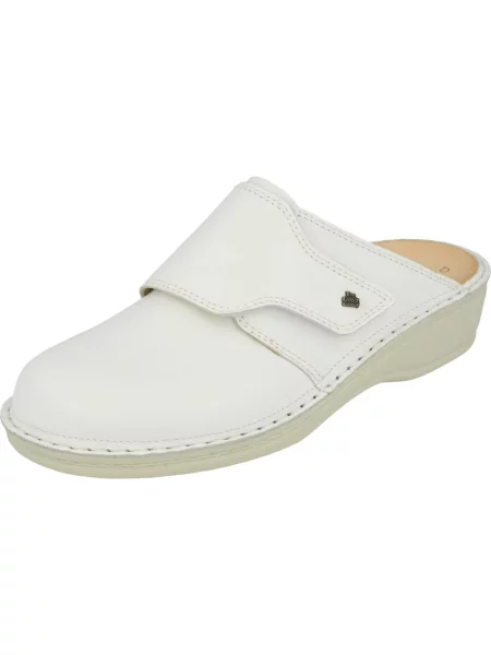 Klapki Finn Comfort skórzane białe