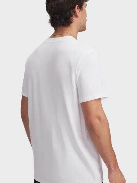 Спортивная футболка Under Armour белая