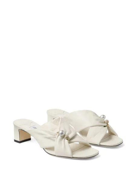 Papuci tip mules Jimmy Choo cu perle din piele alb