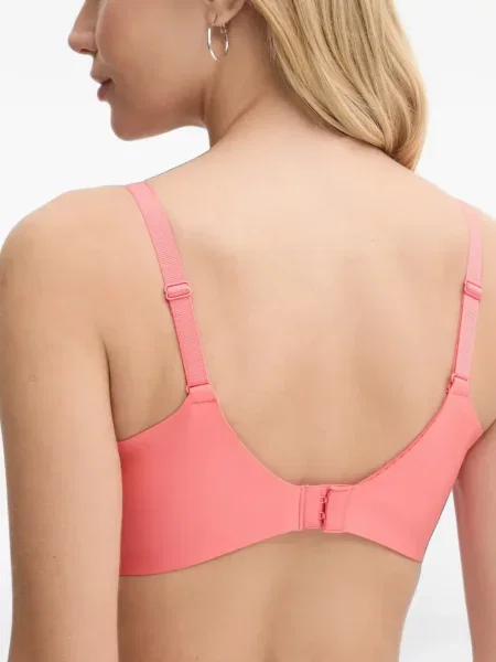 Sutien Chantelle cu broderie plasă roz