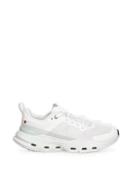 Sneakerși On alb